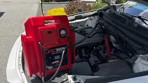 Roadside Assistance Brookfield, CT