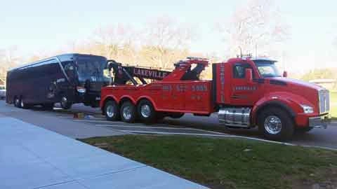 RV Towing Brookfield, CT